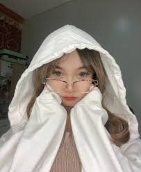 Giá bán: 12, Điện thoại: 081318885656, myftiueluis@gmail.com