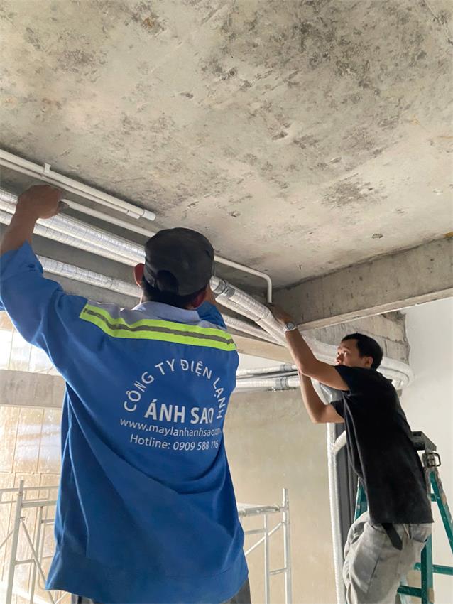 Giá bán: 1,000,000, Điện thoại: 0909588116, maylanhanhsao@gmail.com