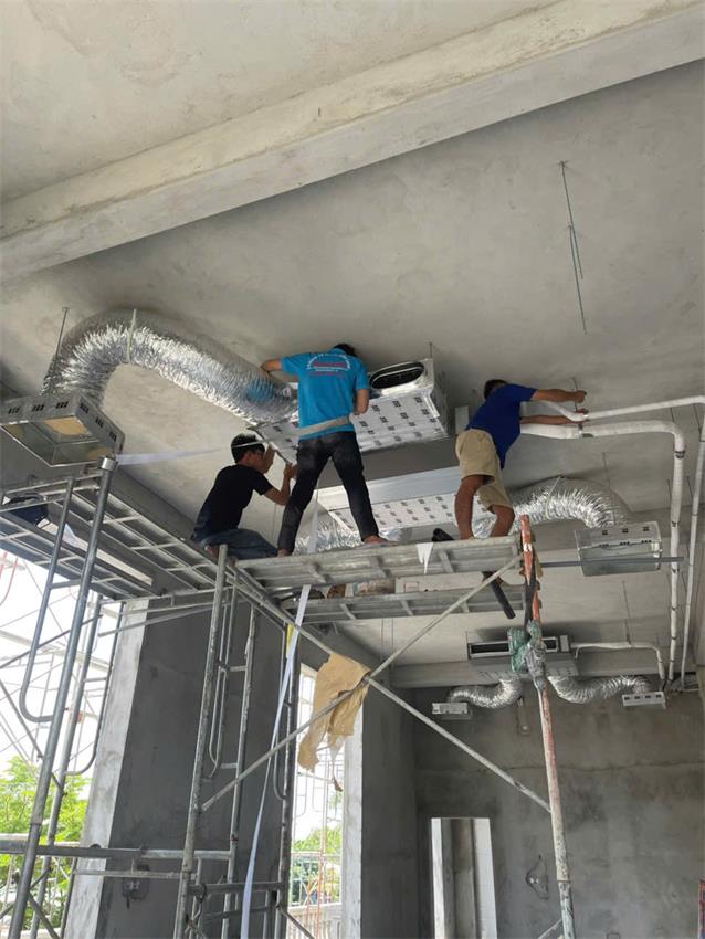 Giá bán: 10,000,000, Điện thoại: 0909333162, maylanhtnp@gmail.com