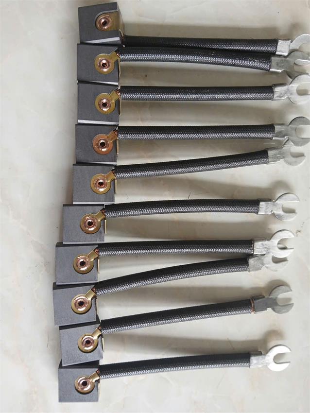 Giá bán: 100,000, Điện thoại: 0982209282, quanglan77.ant@gmail.com