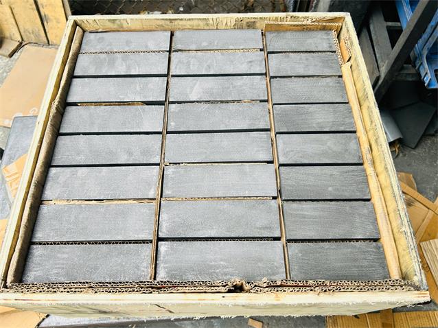 Giá bán: 100,000, Điện thoại: 0982209282, anh09.ant@gmail.com