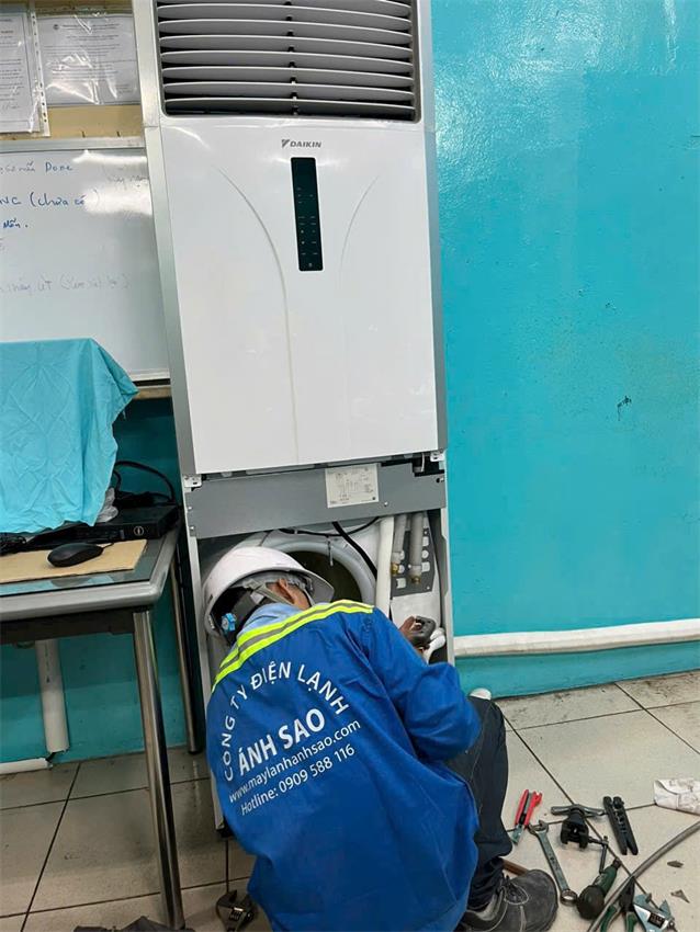 Giá bán: , Điện thoại: 0909588116, maylanhanhsao@gmail.com